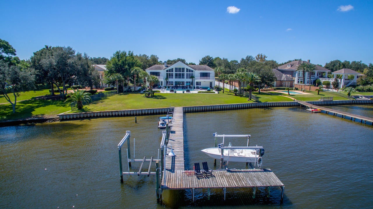 INDIAN BAYOU - Residential