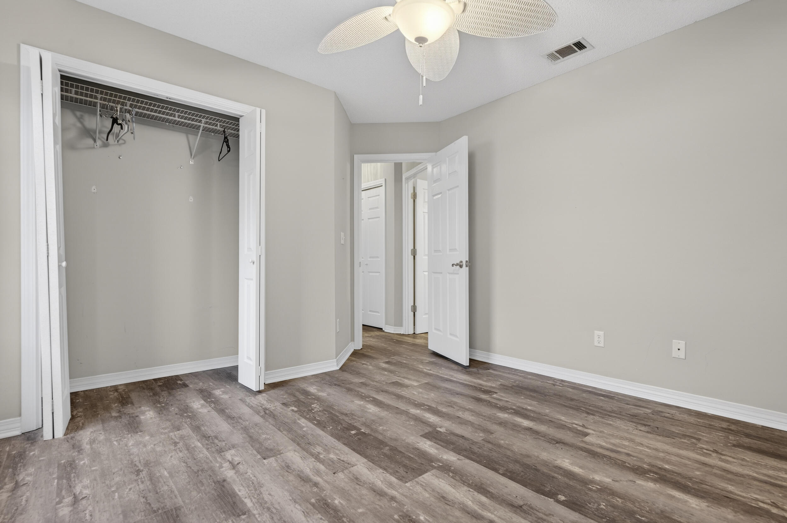 EMERALD BAY PH 1-B - Residential