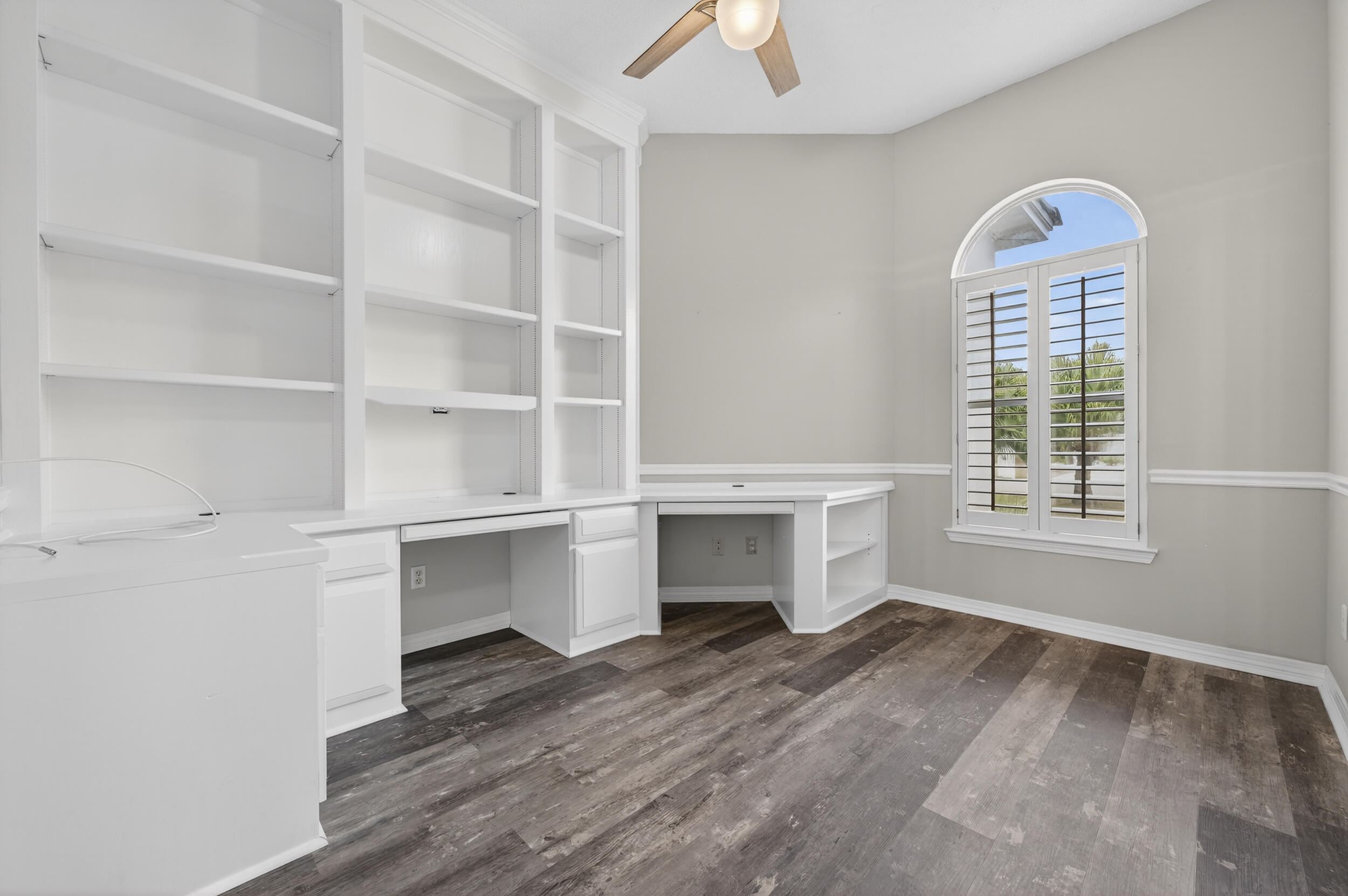 EMERALD BAY PH 1-B - Residential