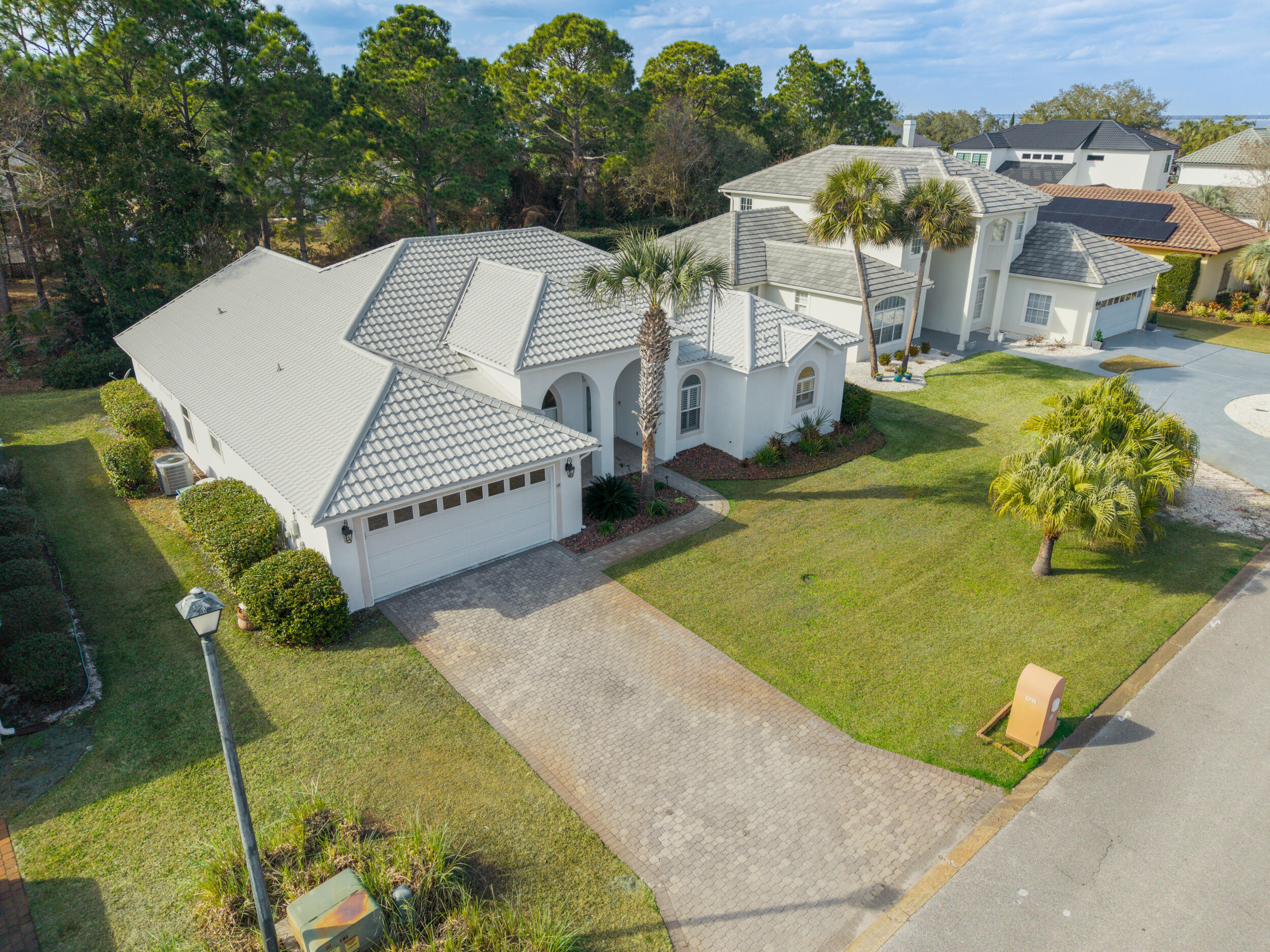 EMERALD BAY PH 1-B - Residential