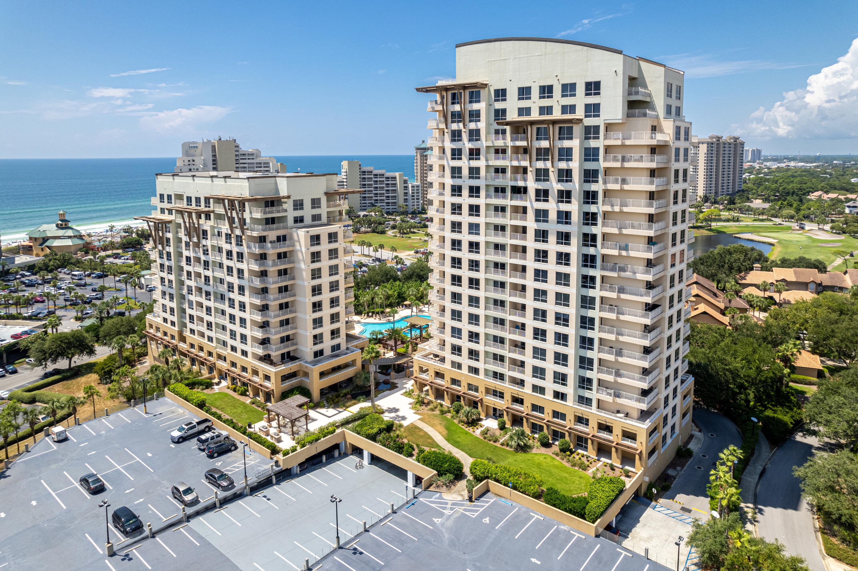 LUAU I - Residential