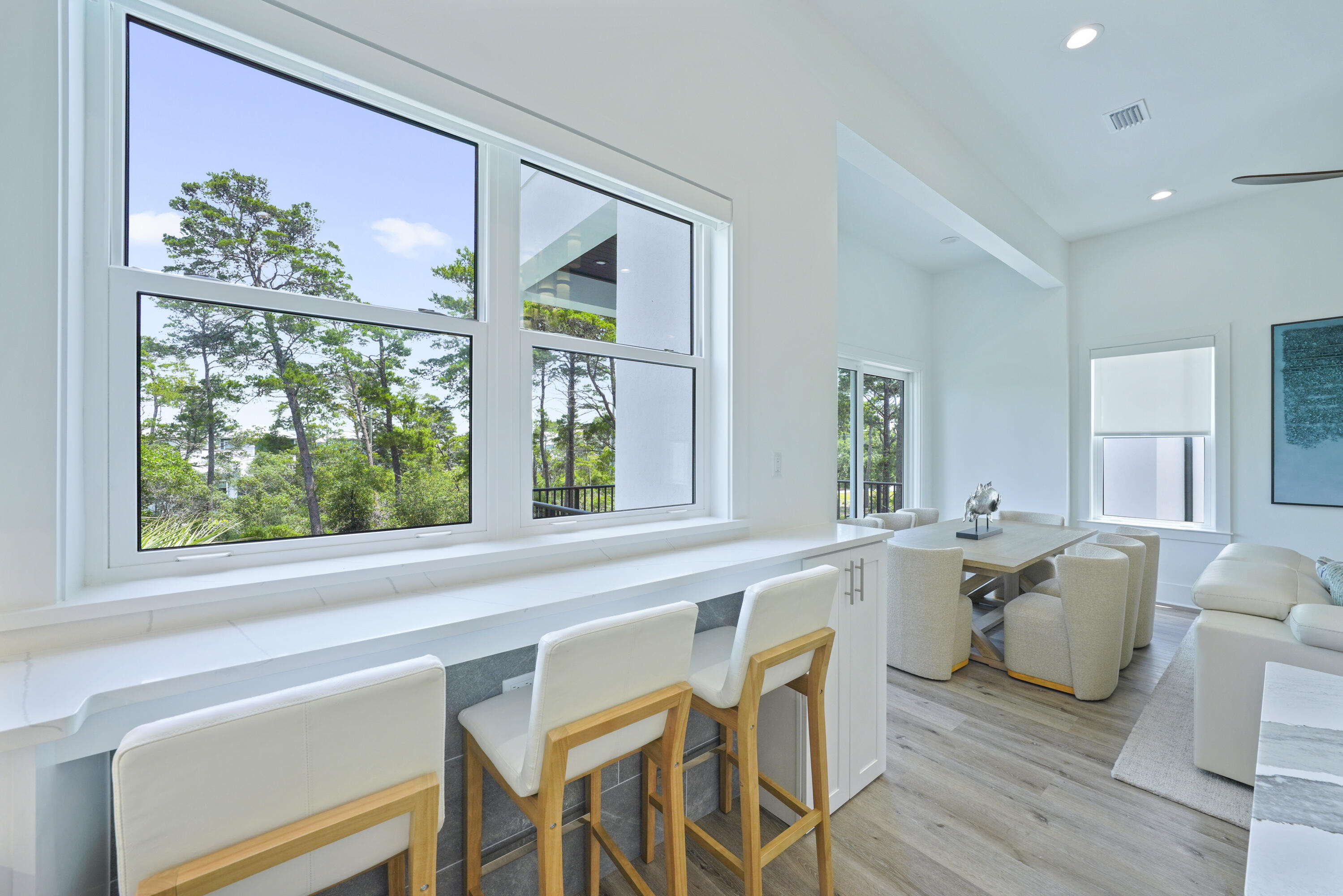 393 County hwy - Residential