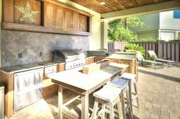BEACH HIGHLAND - Residential