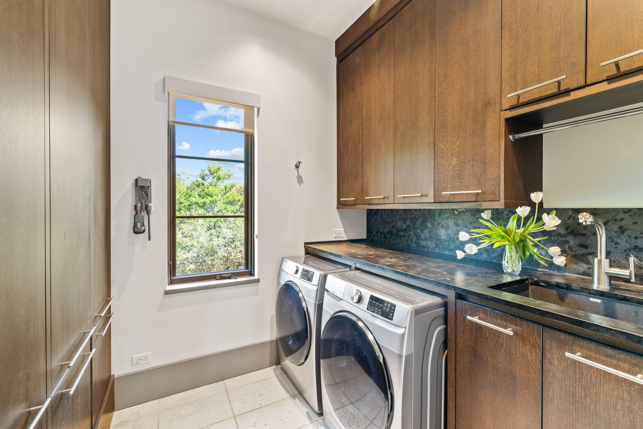 REDFISH LANE - Residential