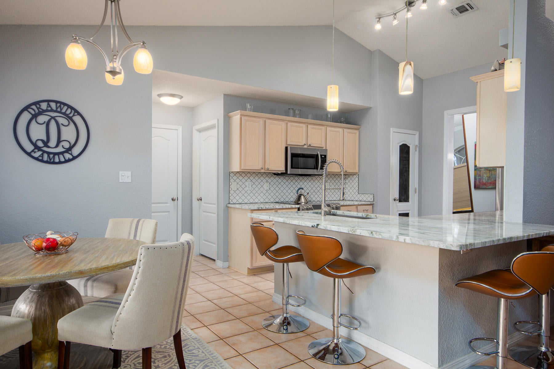 DRIFTWOOD ESTATES - Residential