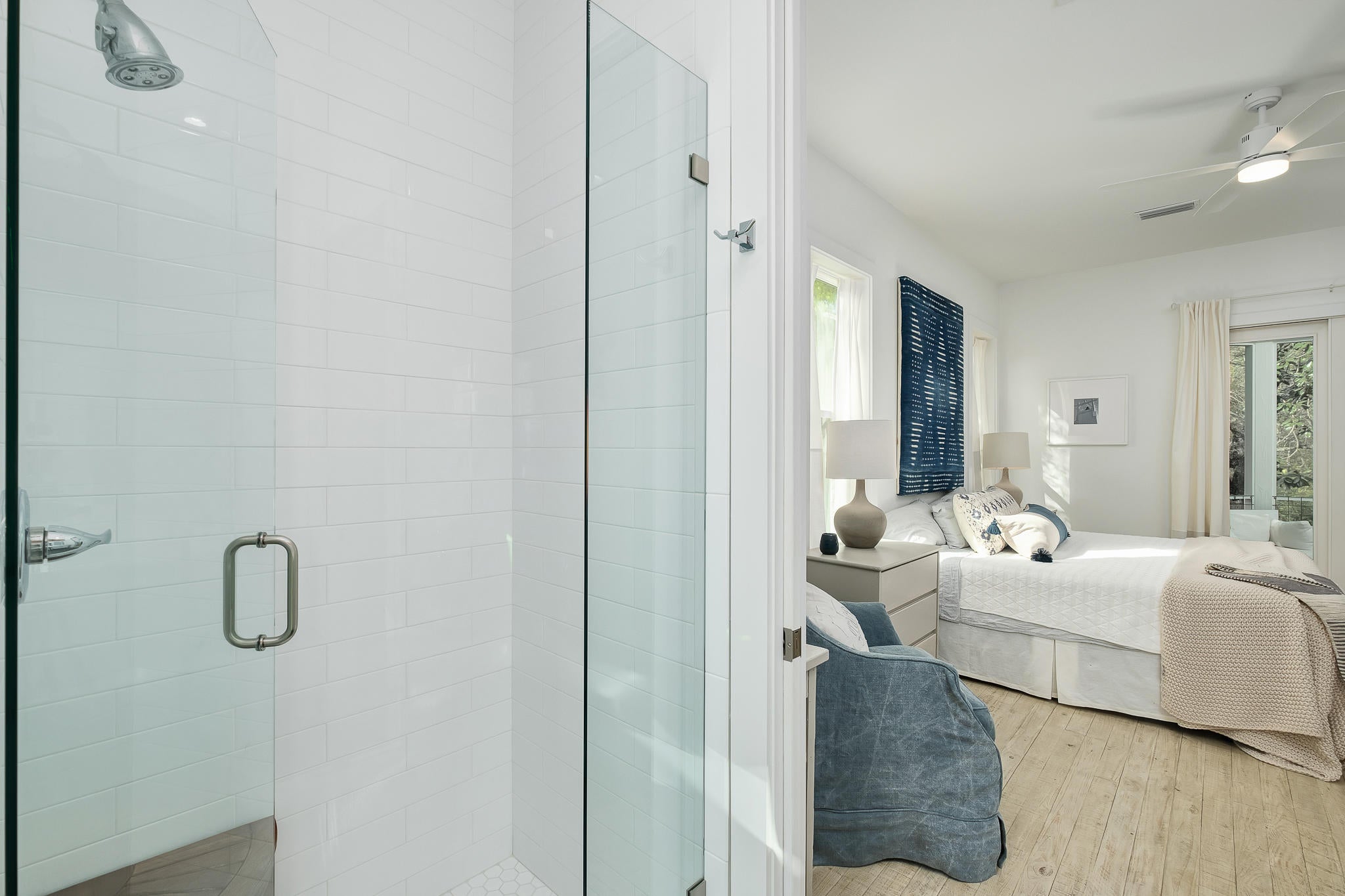 SEAGROVE VILLAGE 7TH ADD - Residential