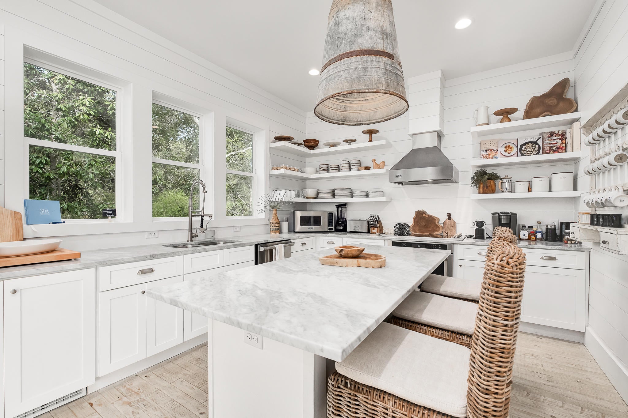 SEAGROVE VILLAGE 7TH ADD - Residential