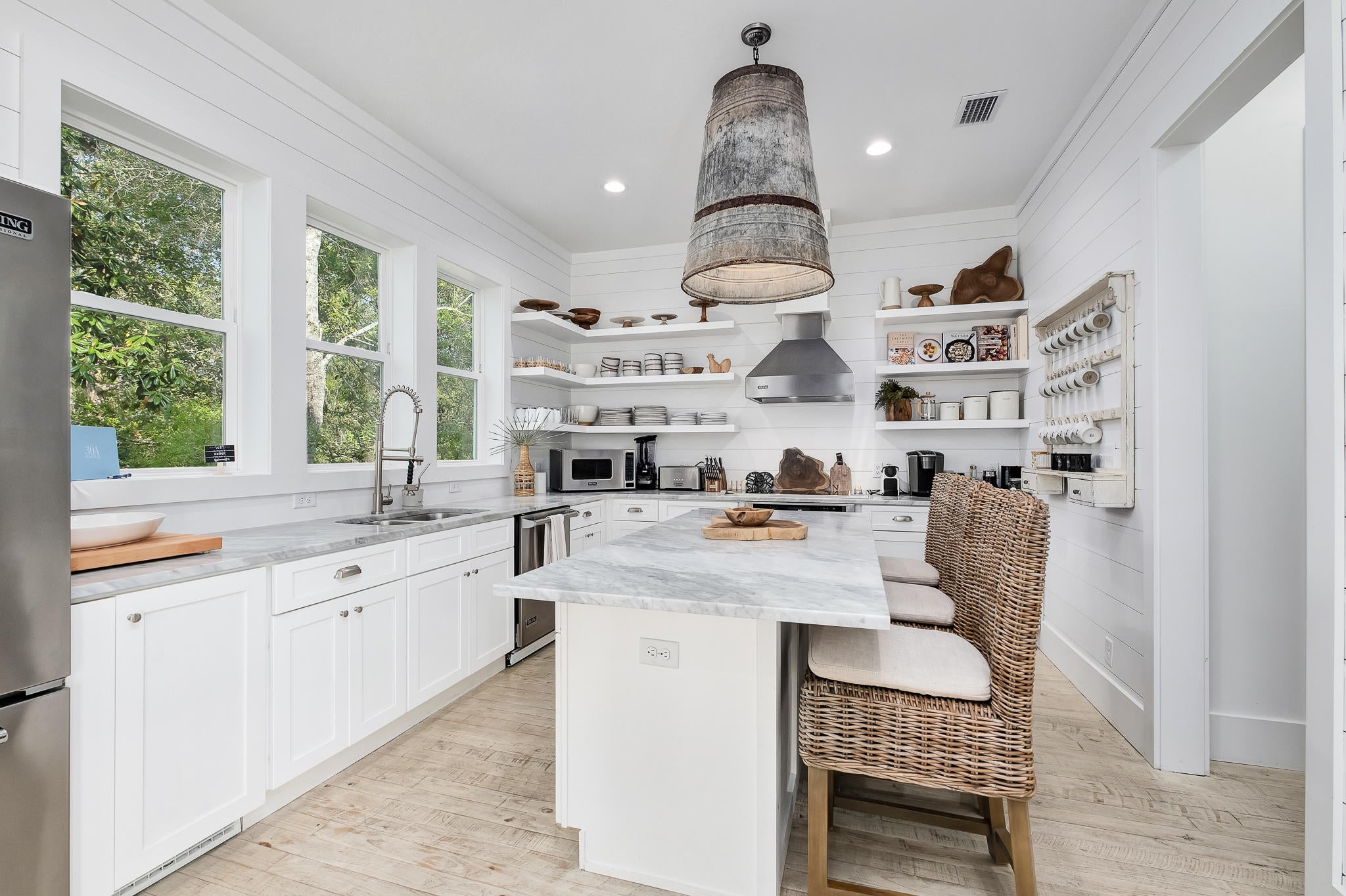 SEAGROVE VILLAGE 7TH ADD - Residential