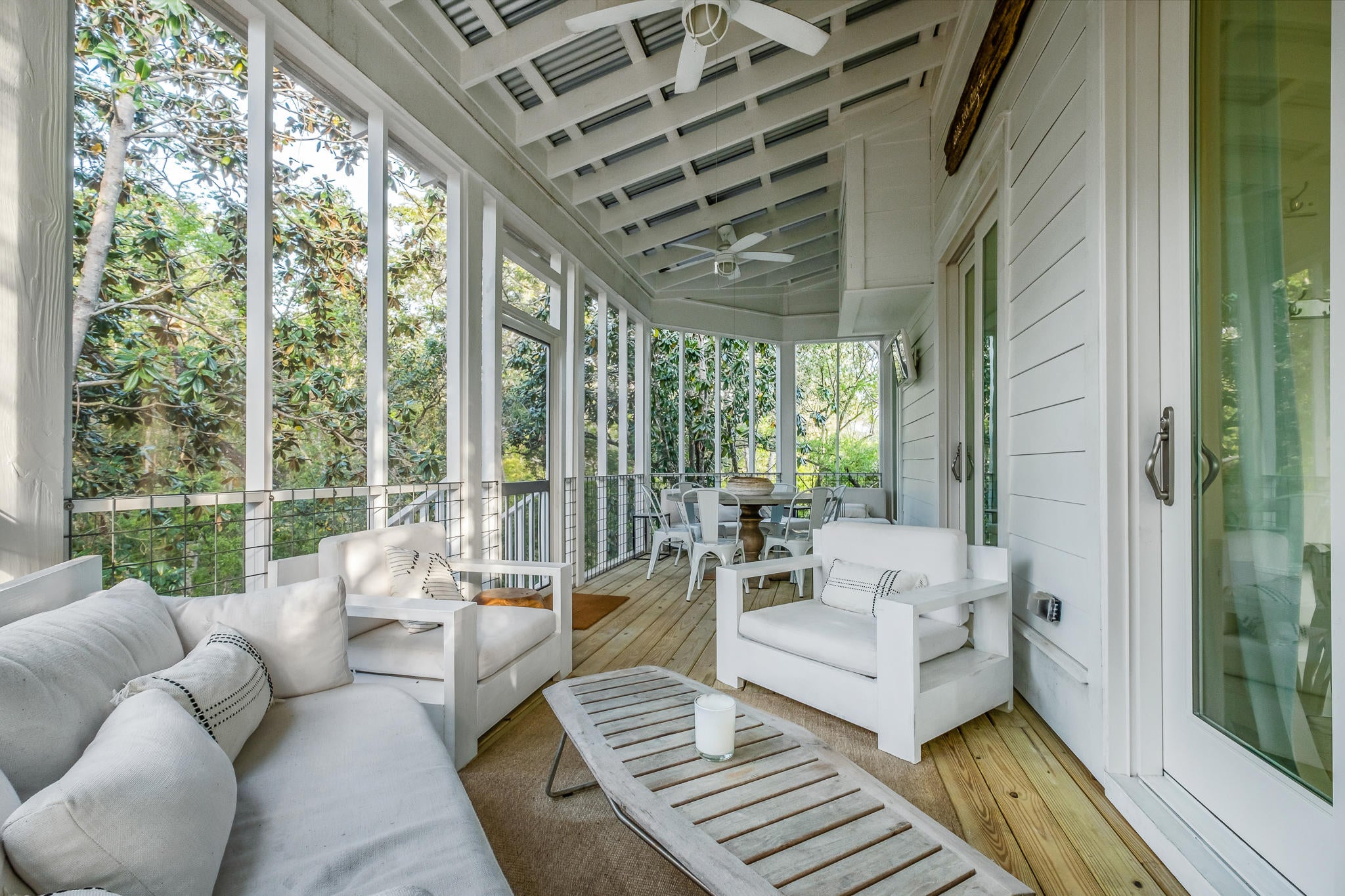 SEAGROVE VILLAGE 7TH ADD - Residential