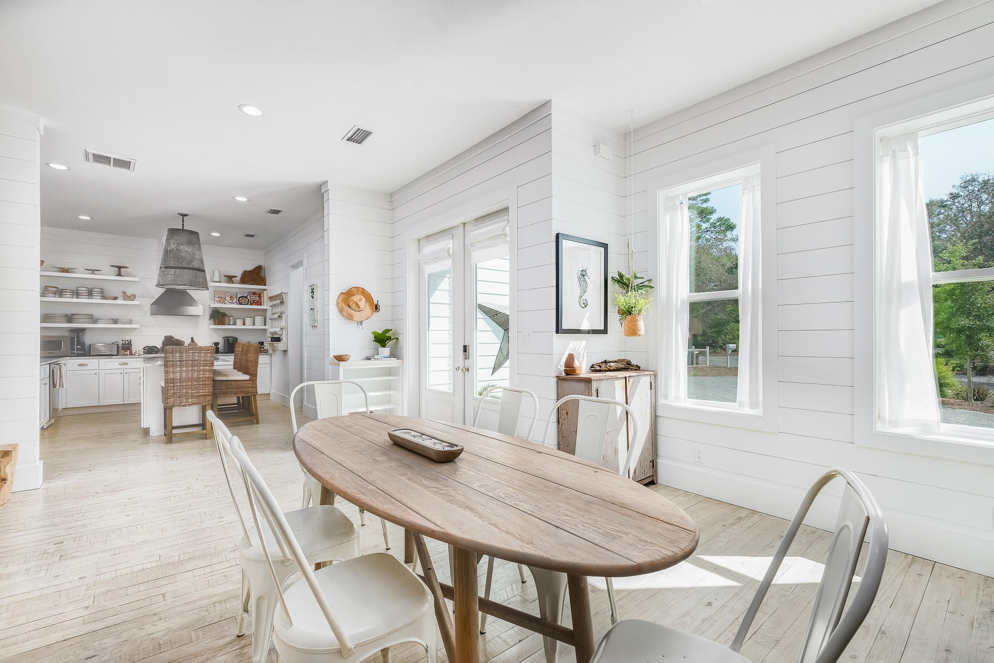 SEAGROVE VILLAGE 7TH ADD - Residential