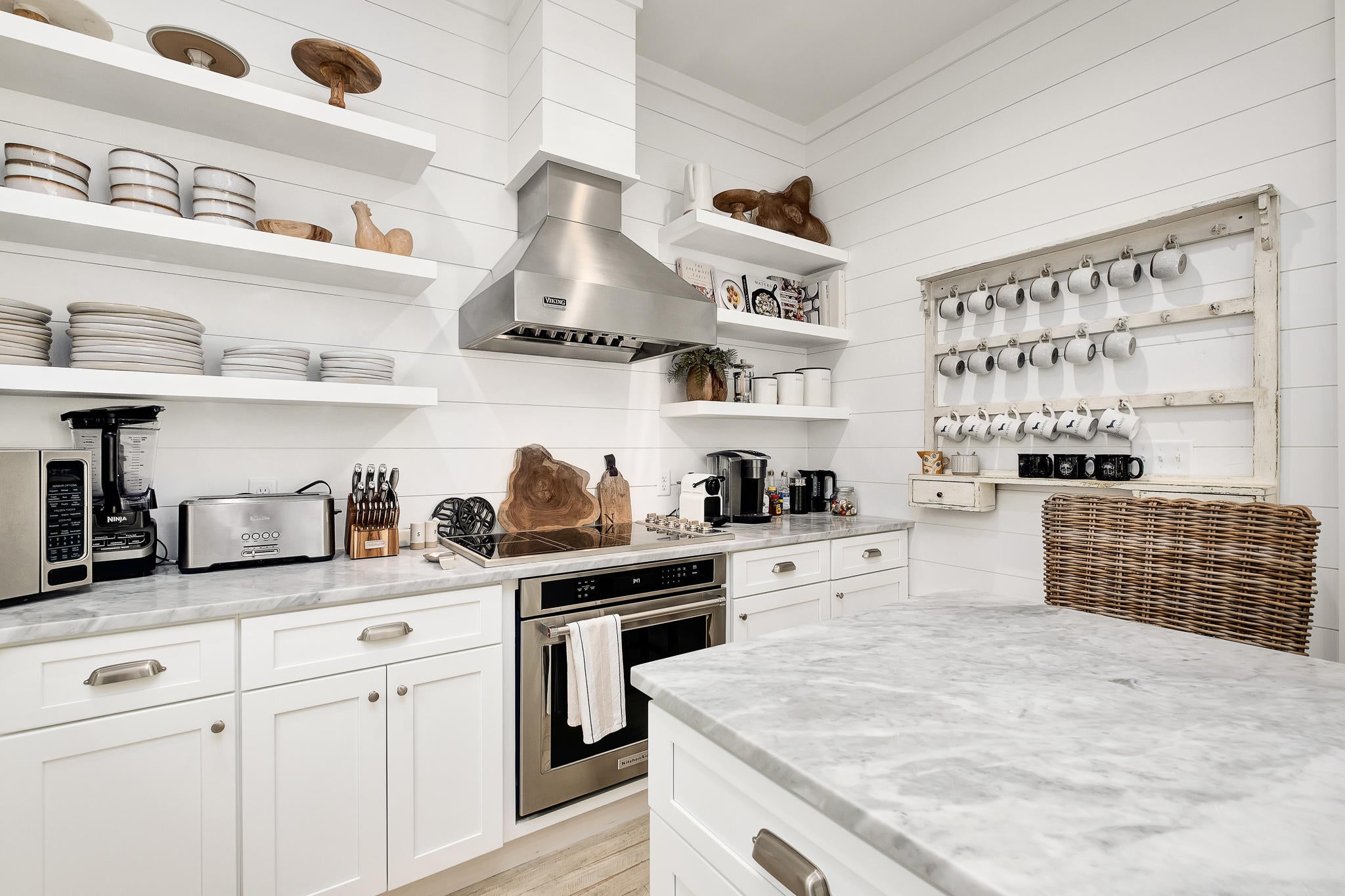 SEAGROVE VILLAGE 7TH ADD - Residential