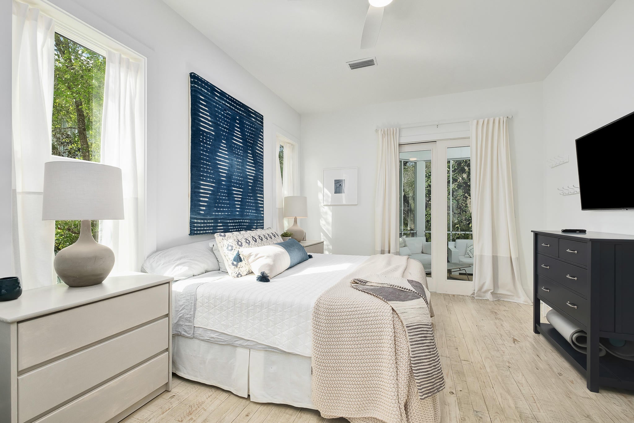 SEAGROVE VILLAGE 7TH ADD - Residential