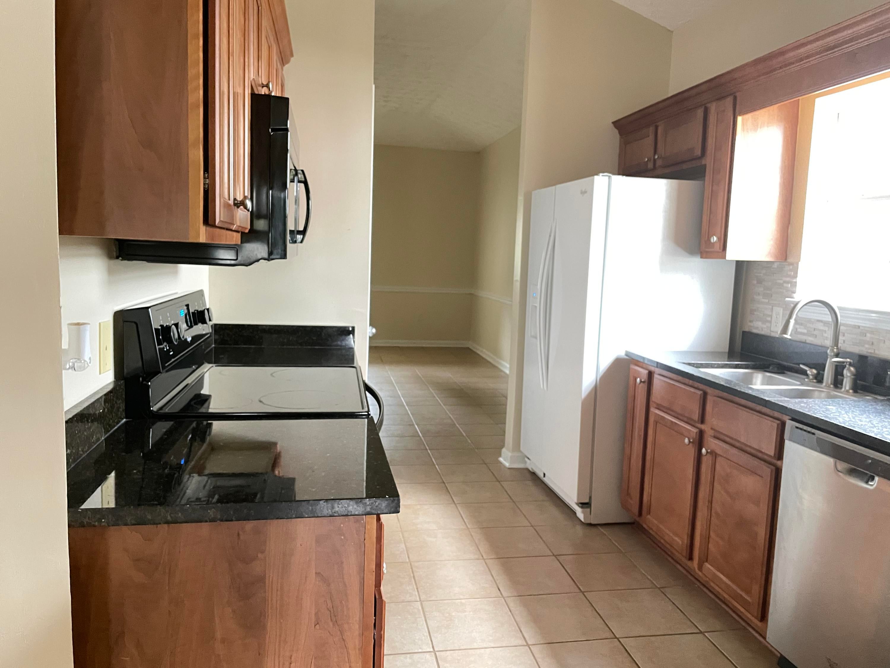 LAKE SILVER 1ST ADDN - Residential