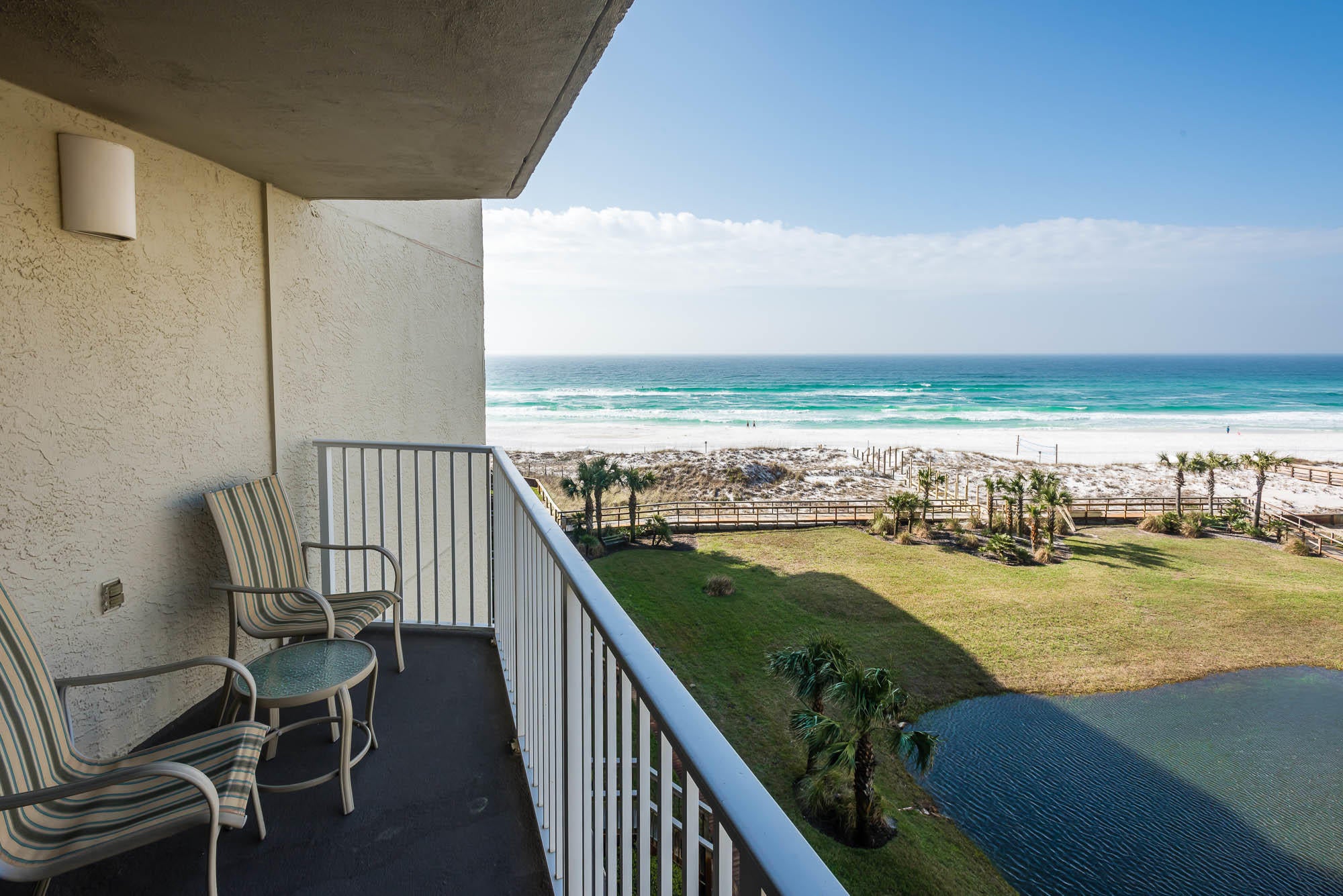 Mainsail Condo Phase 1 - Residential