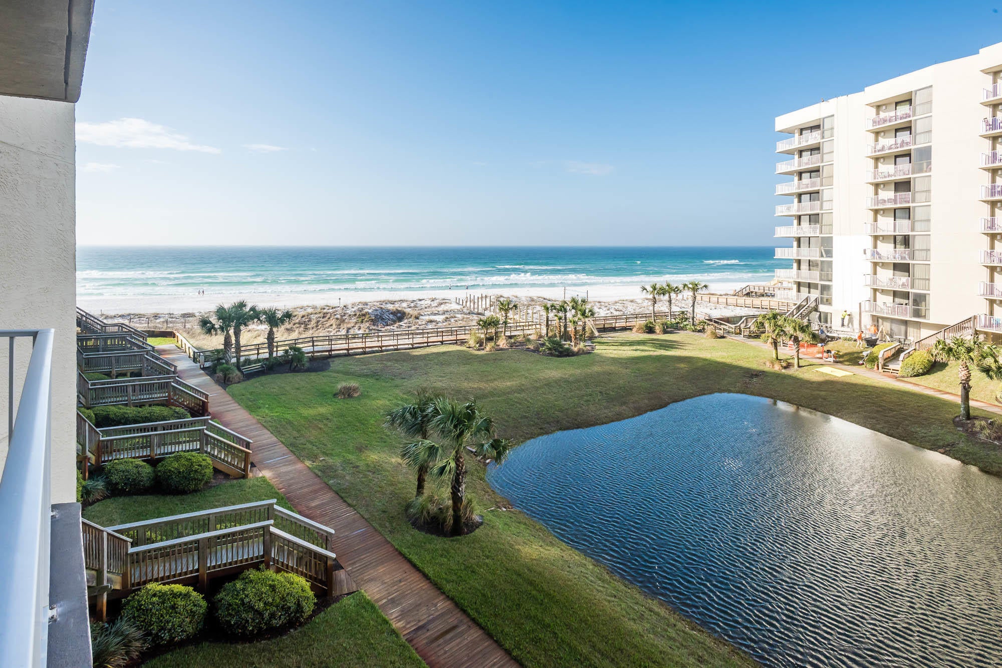 Mainsail Condo Phase 1 - Residential