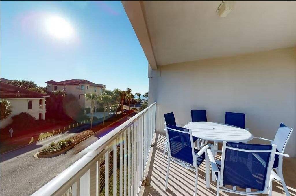 MARAVILLA CONDO 3 - Residential