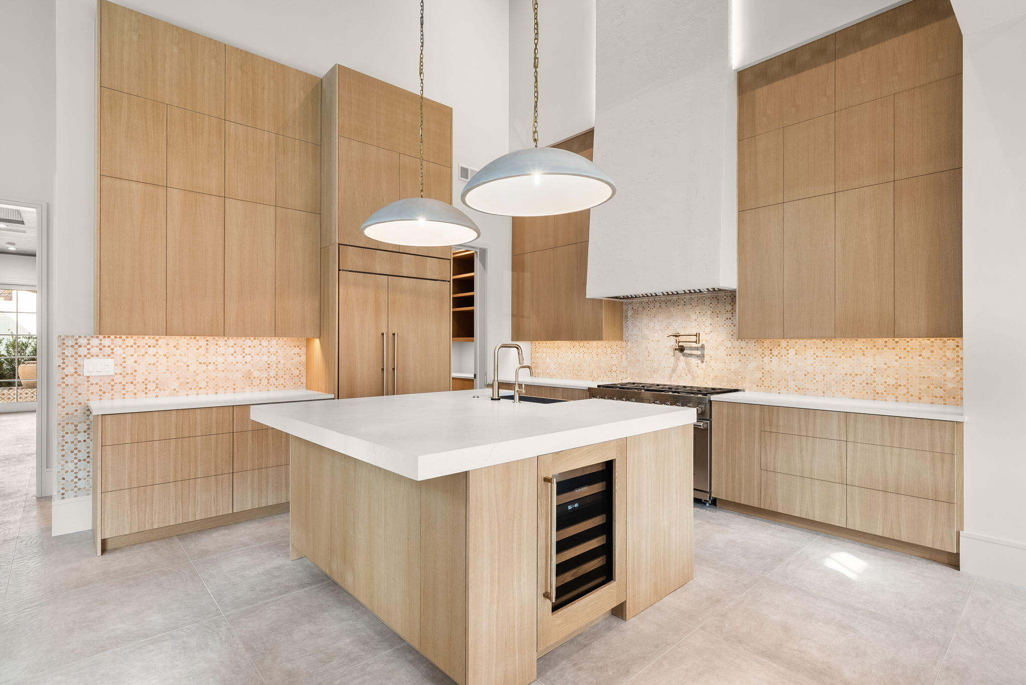 VILLAGE OF WHITE CLIFFS THE - Residential
