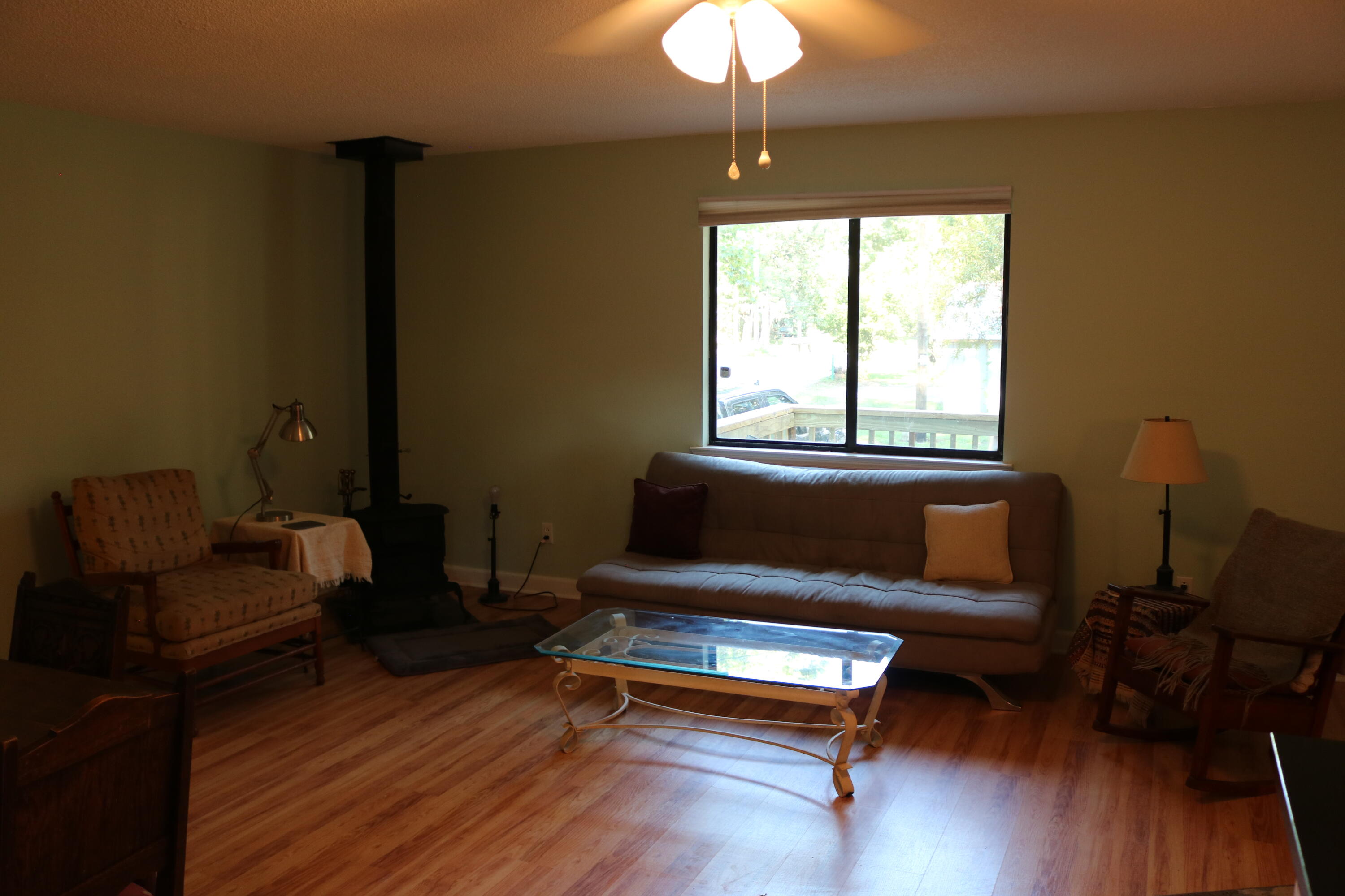 HOWELLS BLUFF - Residential