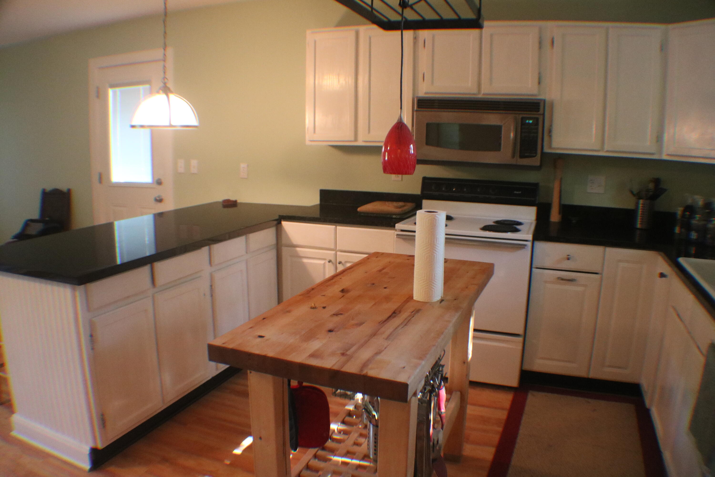 HOWELLS BLUFF - Residential