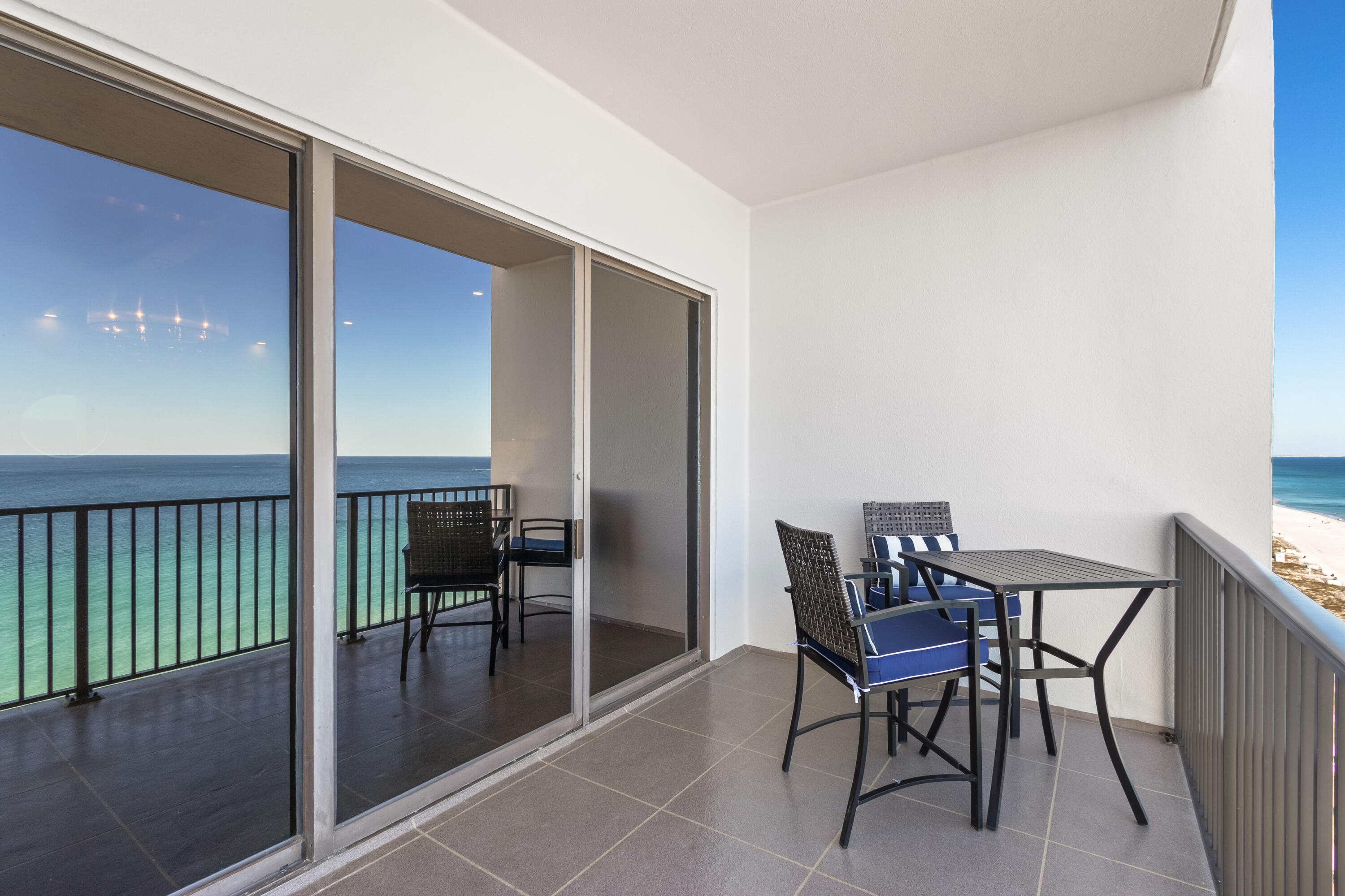 EMERALD TOWERS CONDOMINIUM - Residential