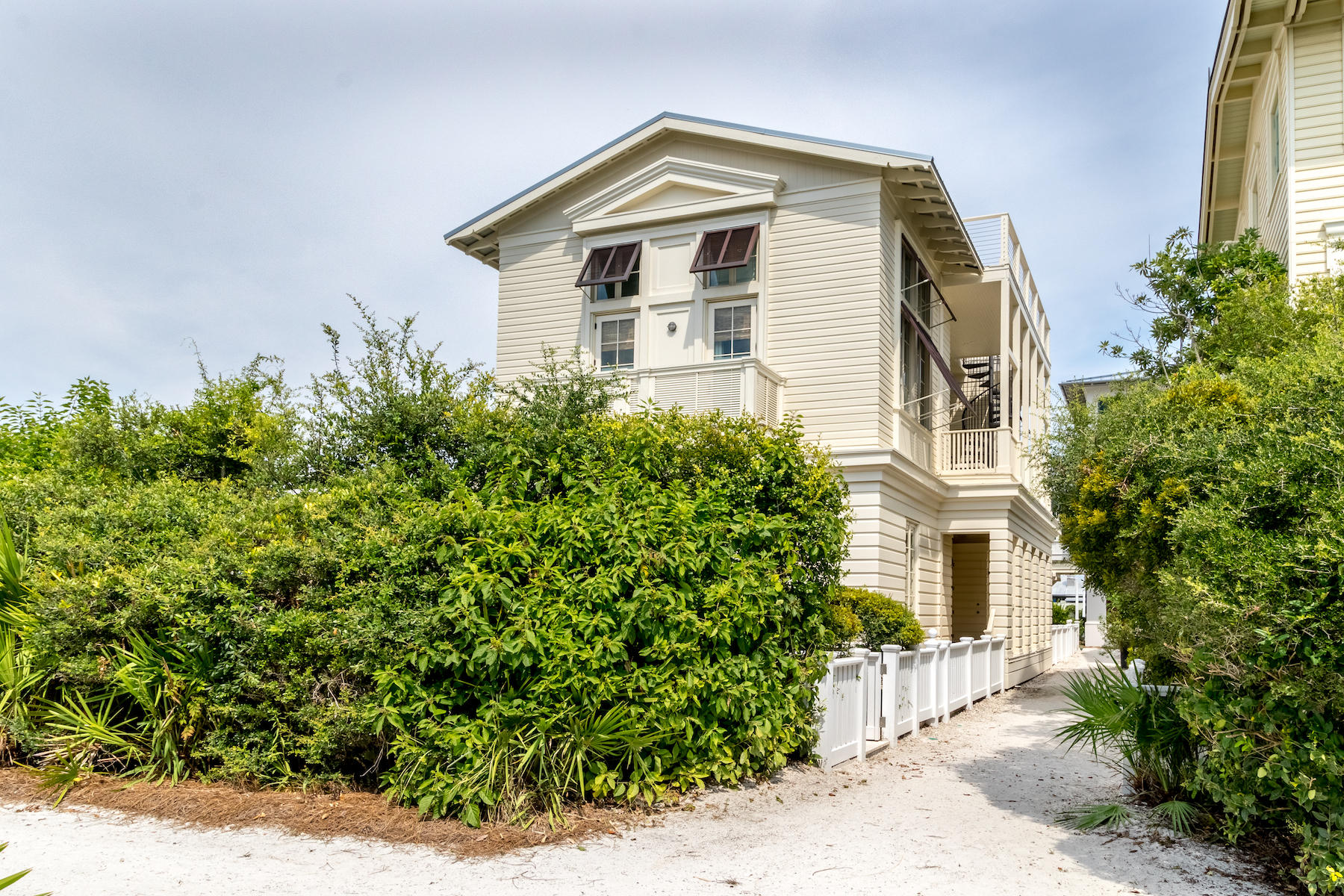SEASIDE 16 - Residential