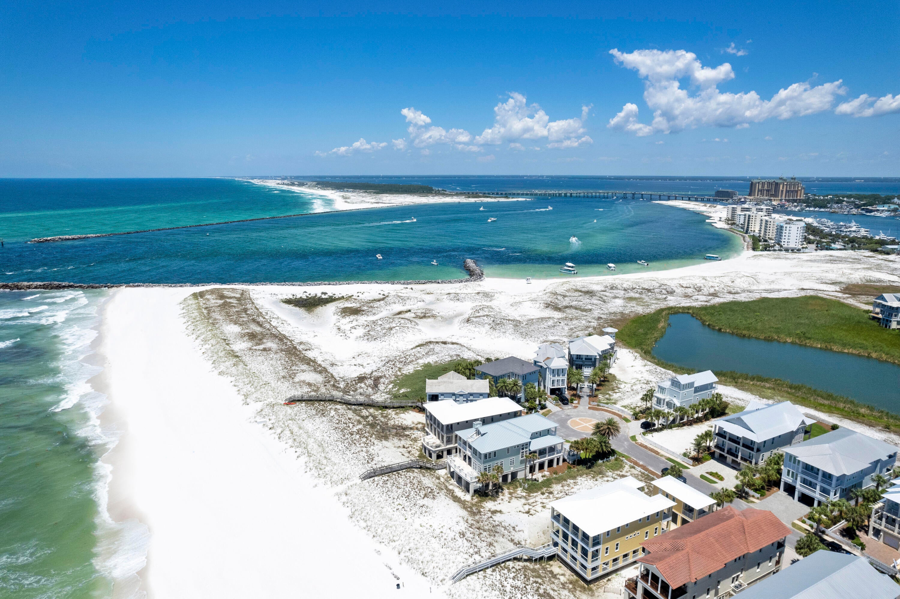 DESTIN POINTE - Residential