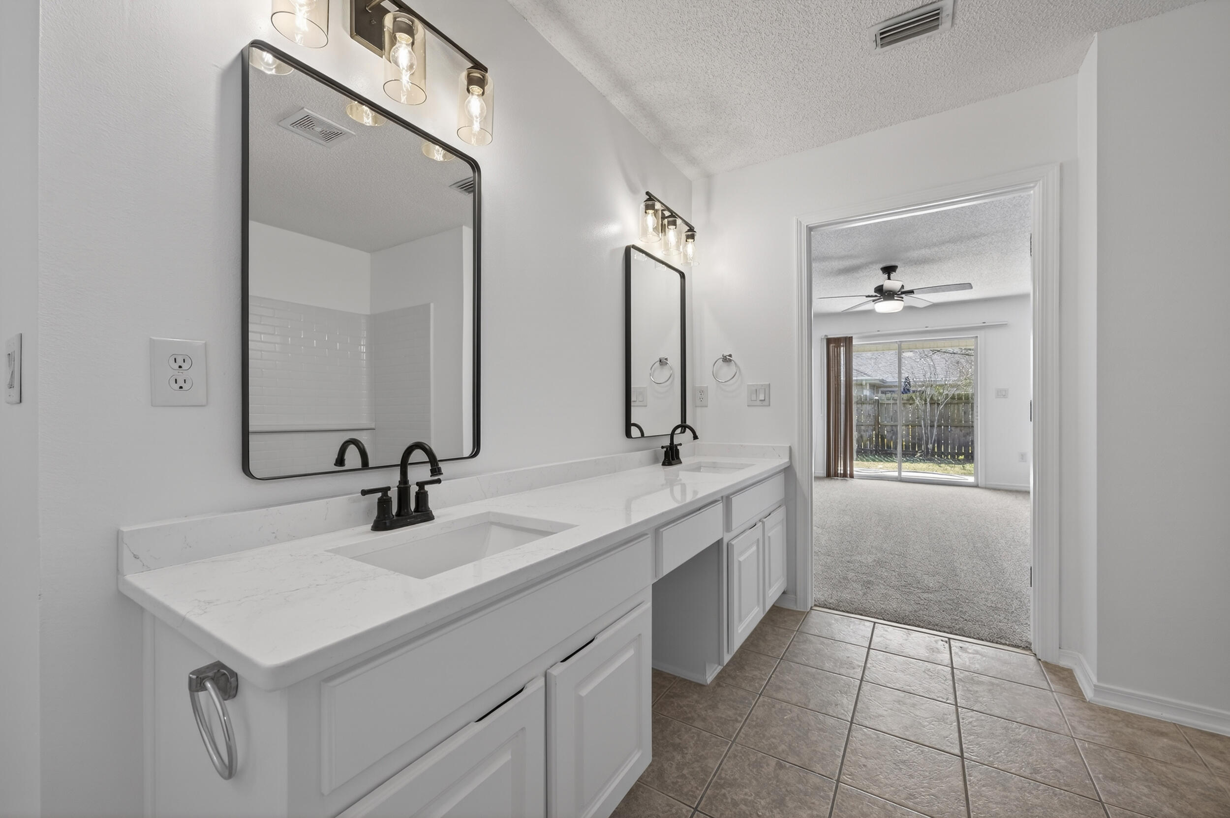 EMERALD VILLAGE S/D - Residential
