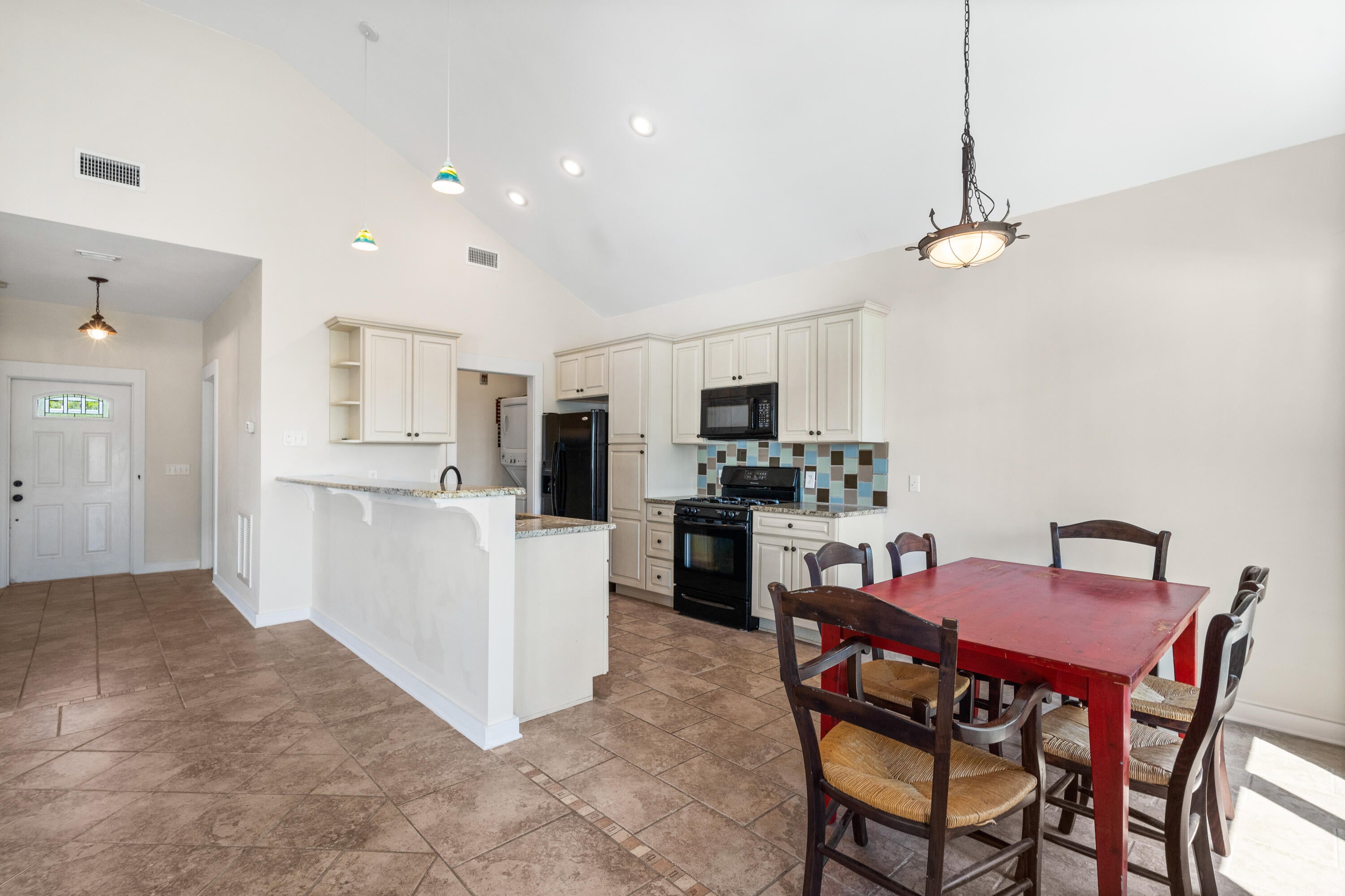 BEACH HIGHLAND 1ST ADD - Residential