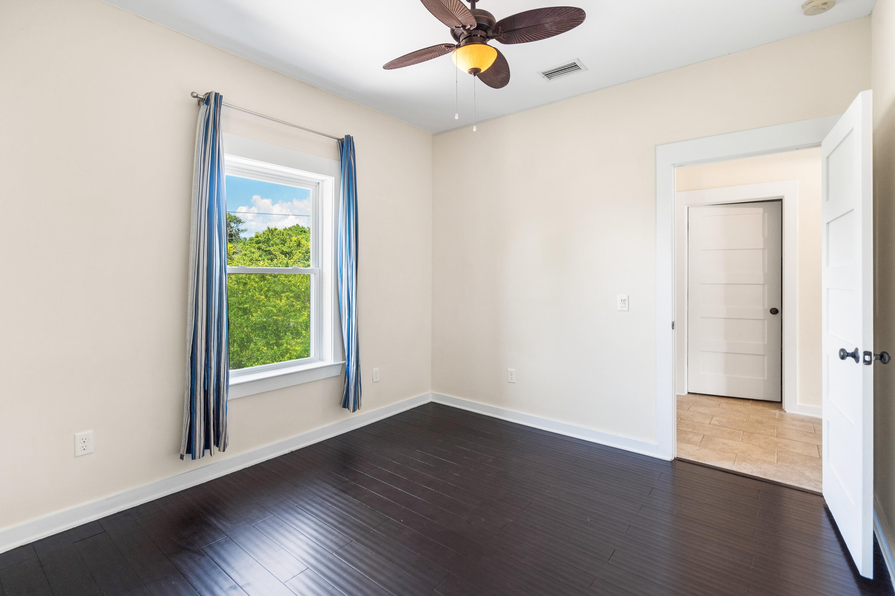 BEACH HIGHLAND 1ST ADD - Residential