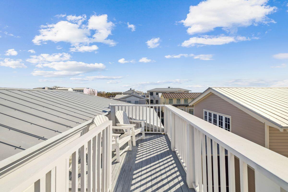 SEASIDE 11 - Residential