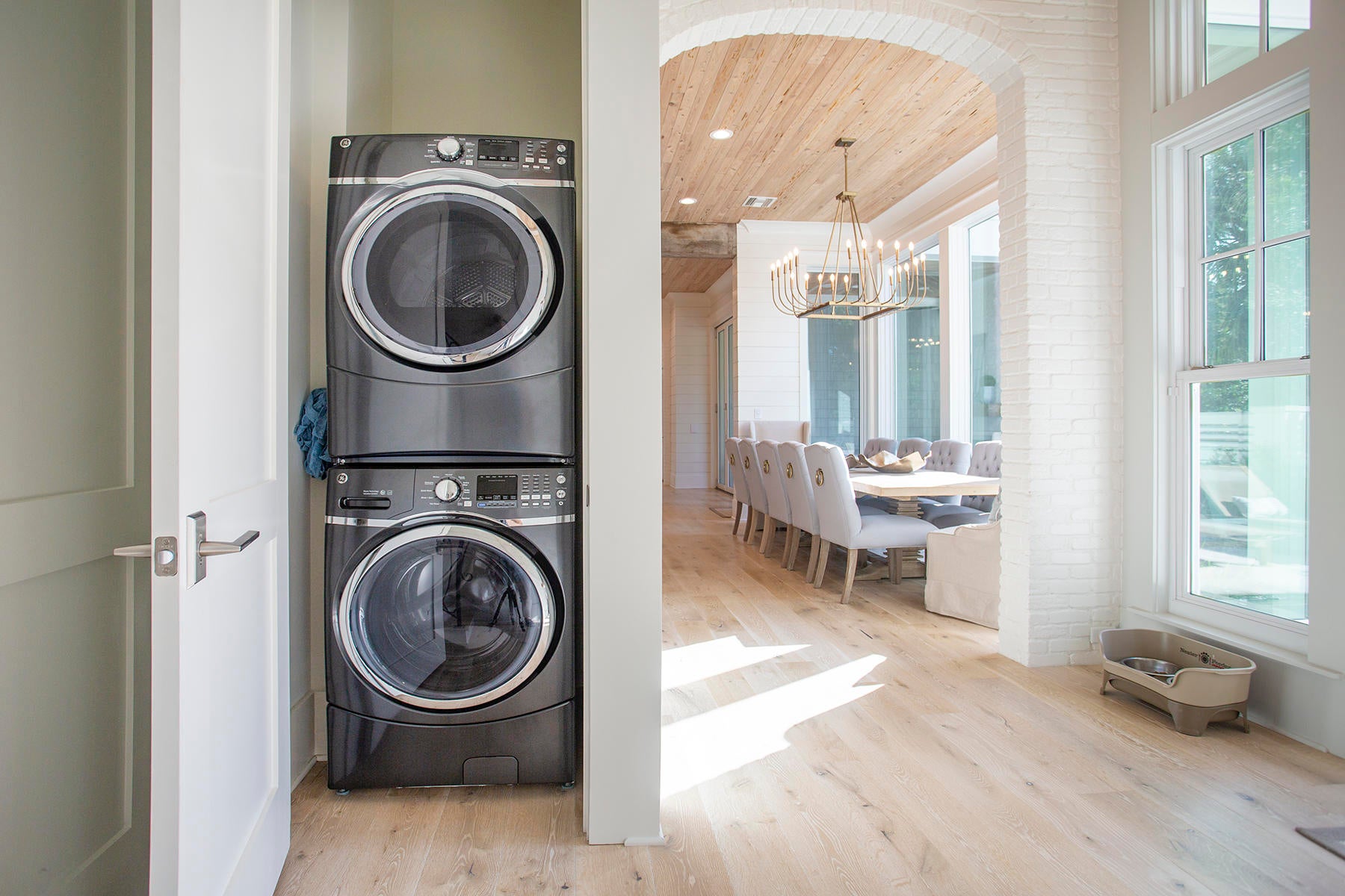 SEAGROVE 1ST ADDN - Residential