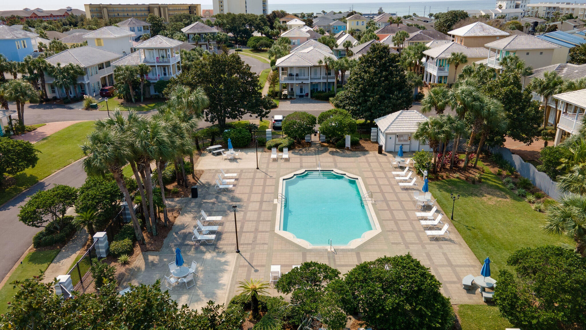 EMERALD SHORES OF SOUTH WALTON - Residential