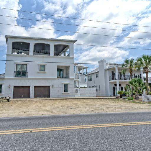 GULF SHORE MANOR - Residential