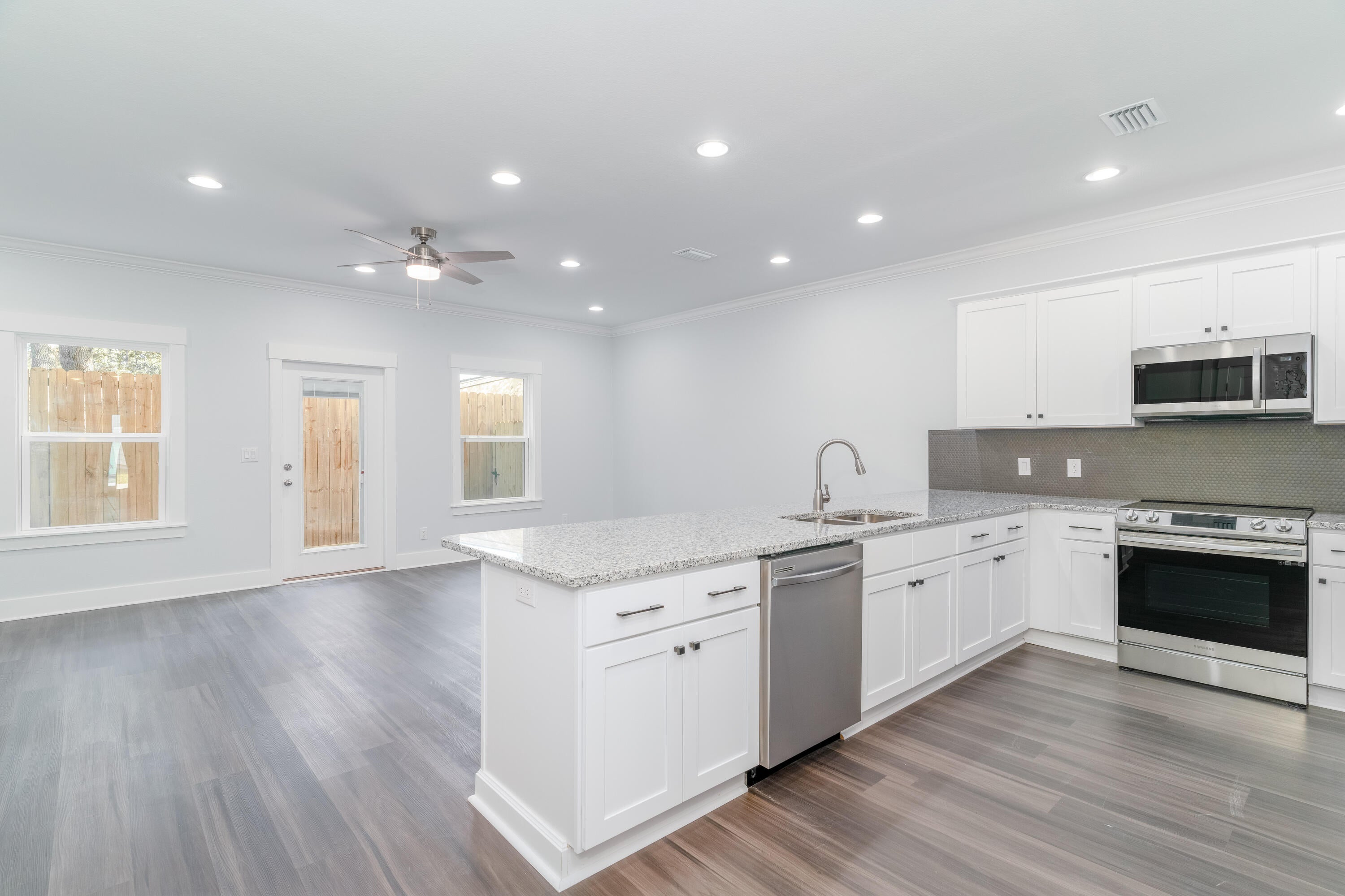 Ainsley Parc - Residential