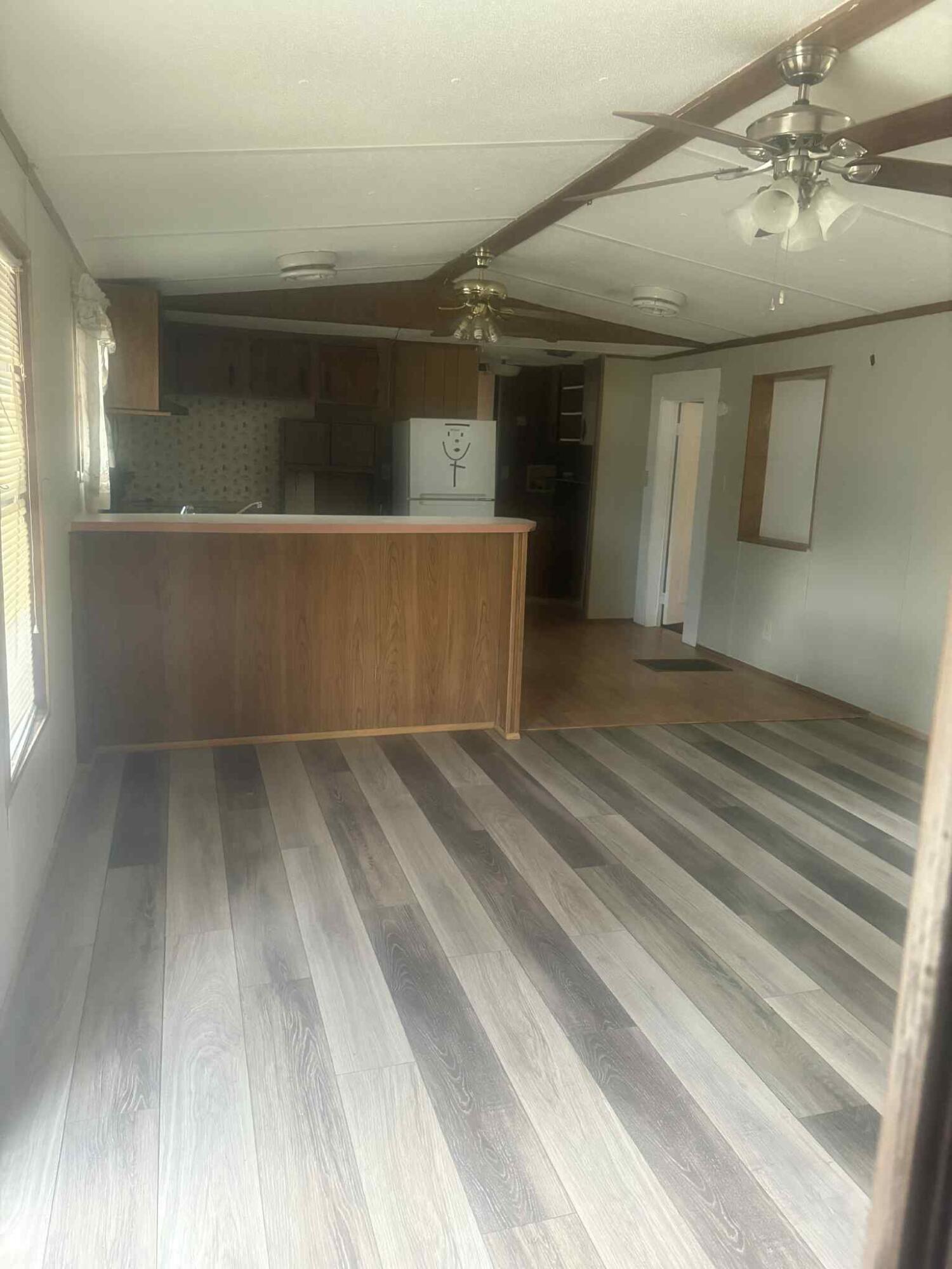 OAKWOOD HILLS UNIT 1 - Residential