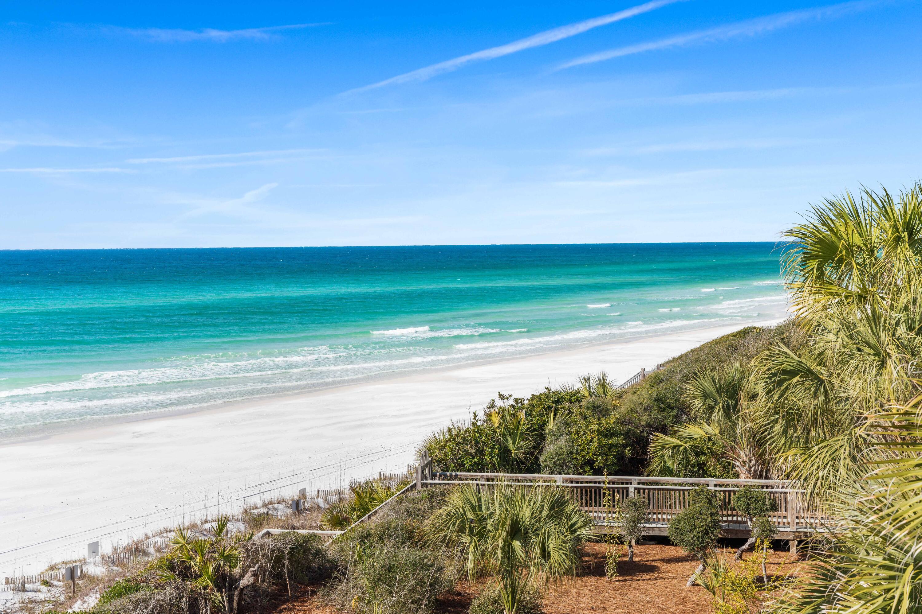 EMERALD SURF VILLAS - Residential