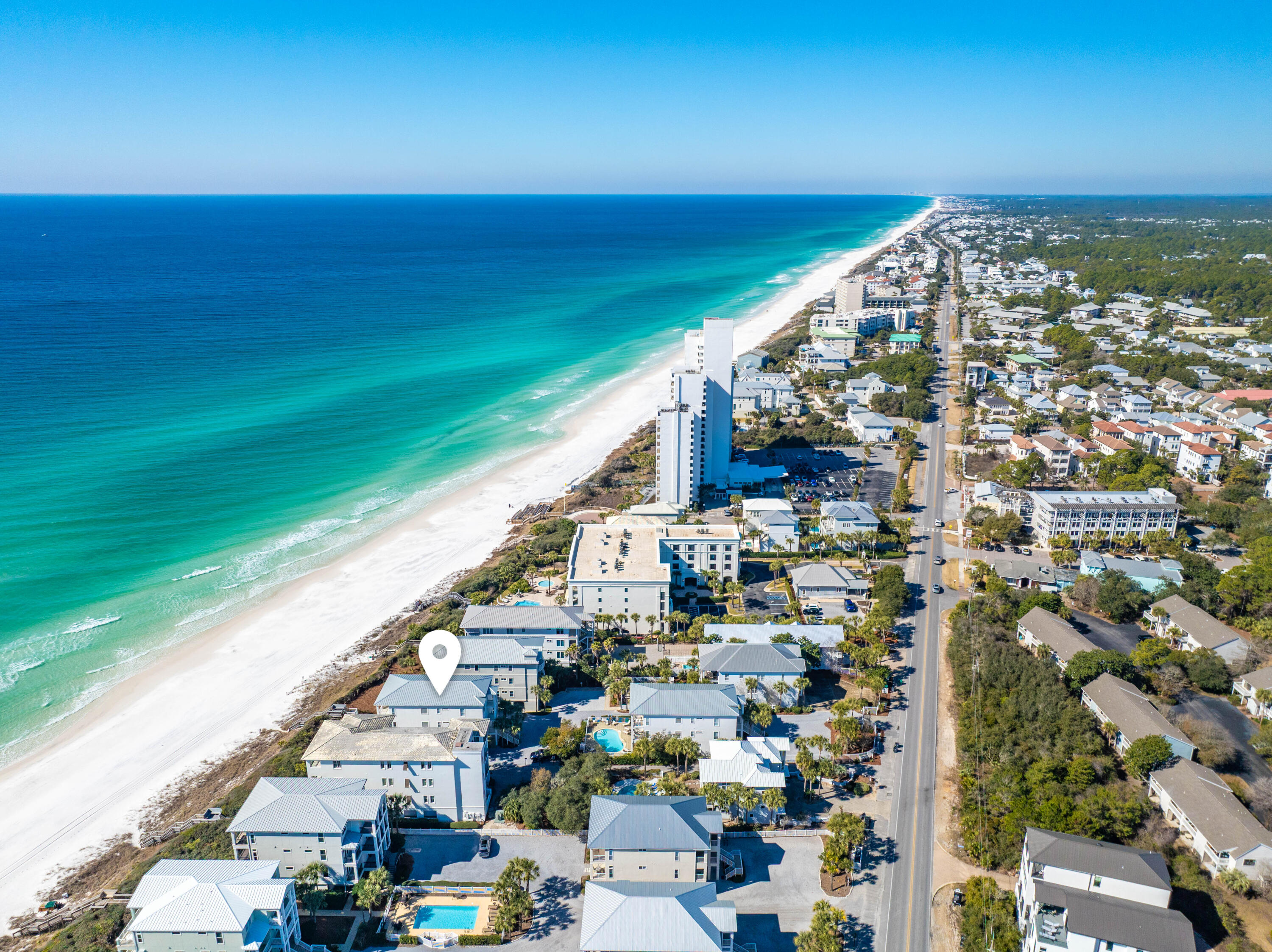 EMERALD SURF VILLAS - Residential
