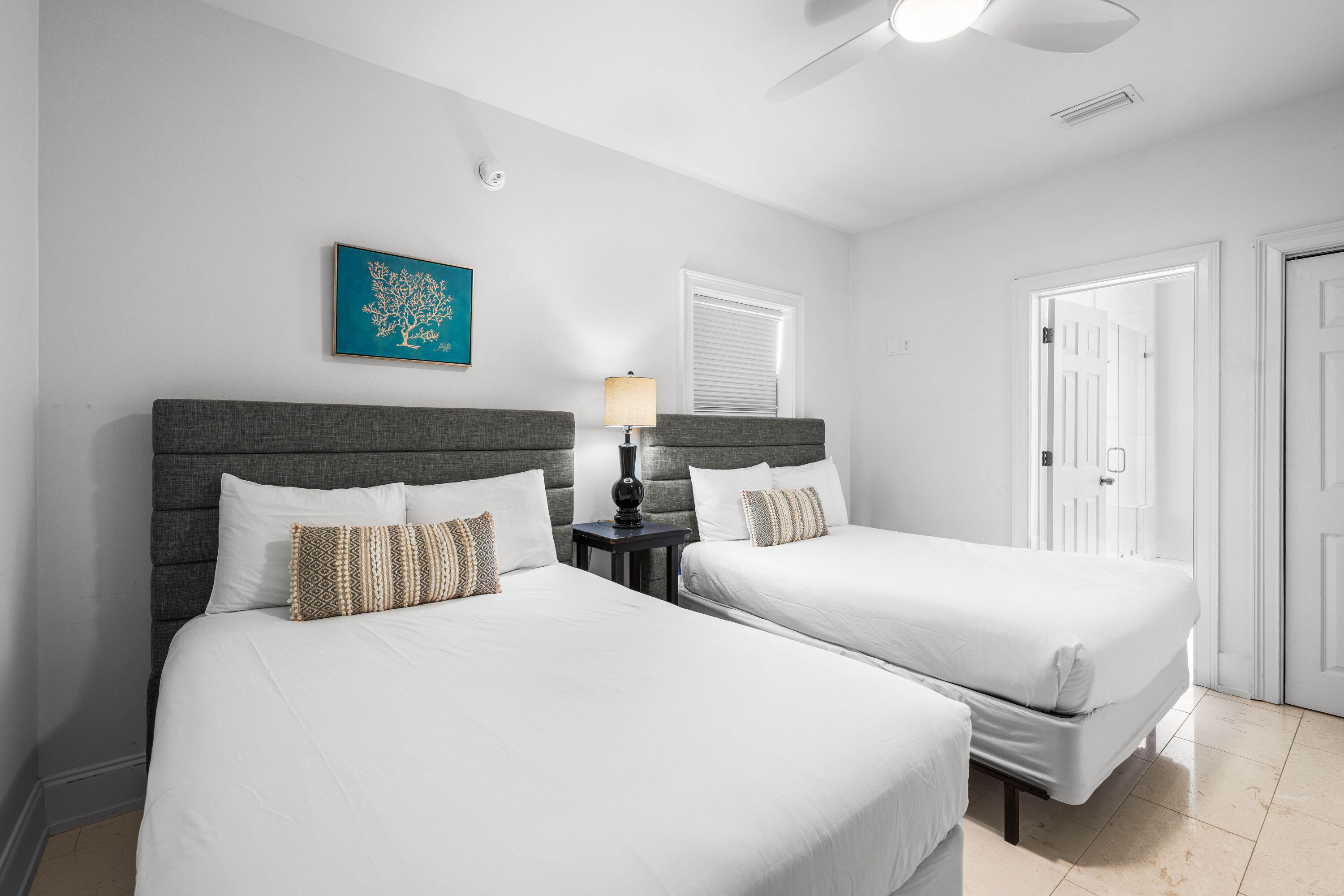 EMERALD SURF VILLAS - Residential