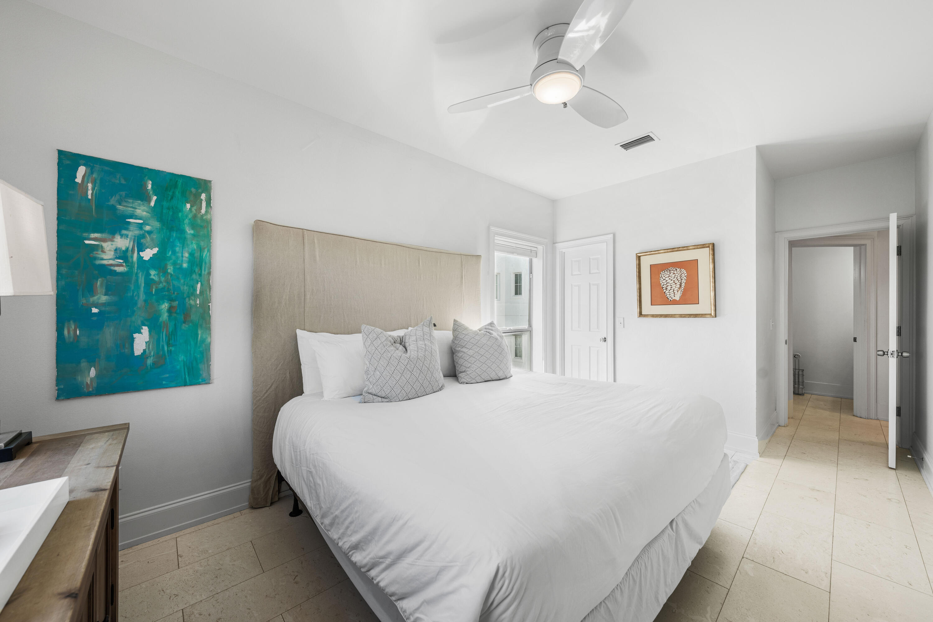 EMERALD SURF VILLAS - Residential