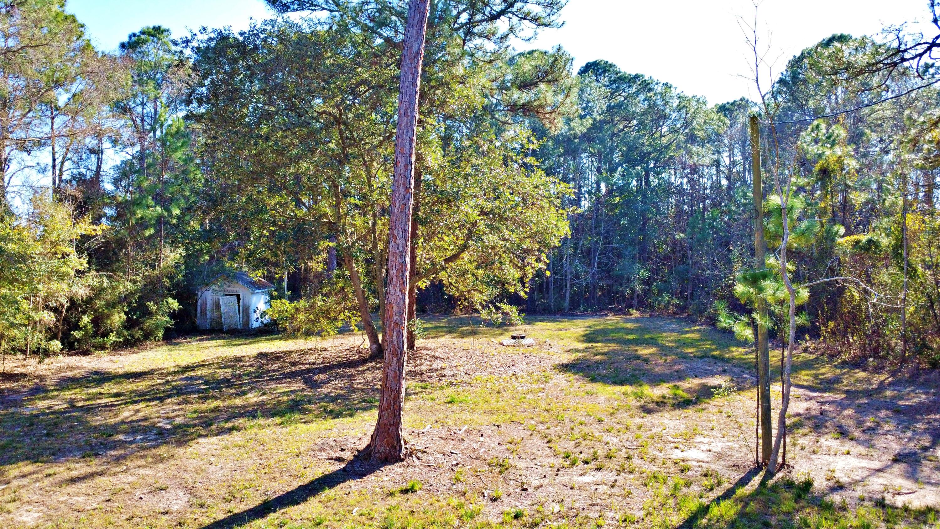 LARKER WOOD ESTATES - Land