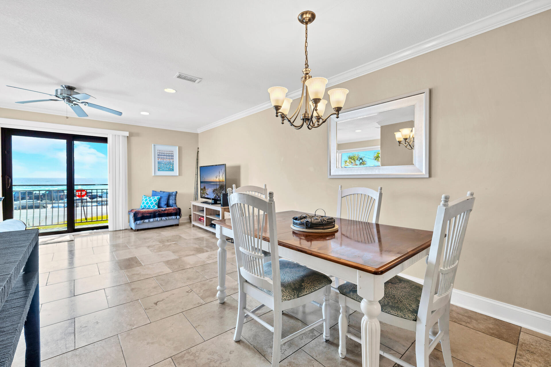COSTA VISTA T/H - Residential