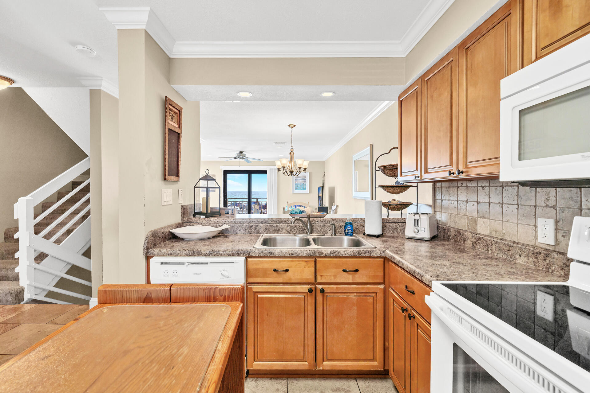 COSTA VISTA T/H - Residential