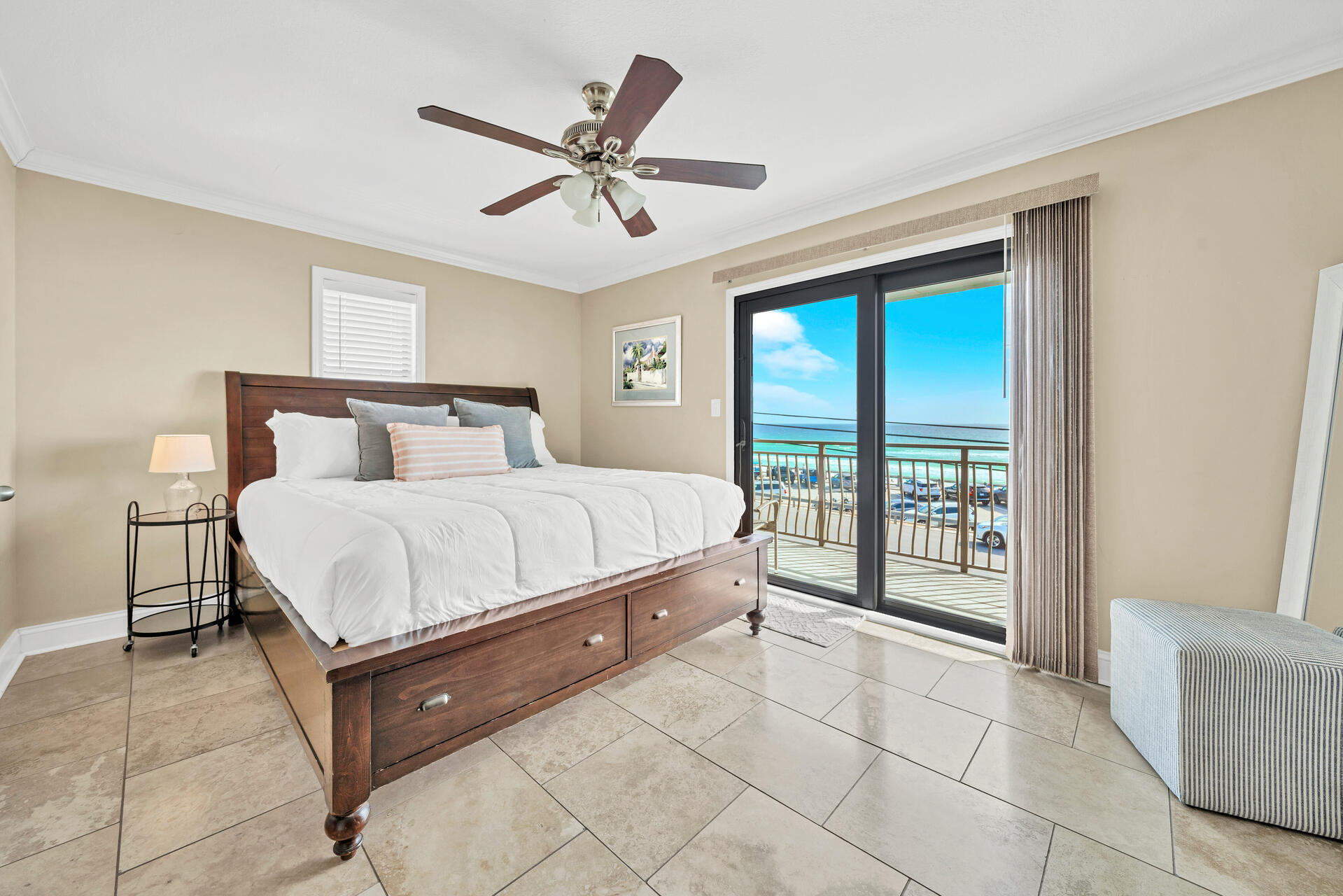 COSTA VISTA T/H - Residential