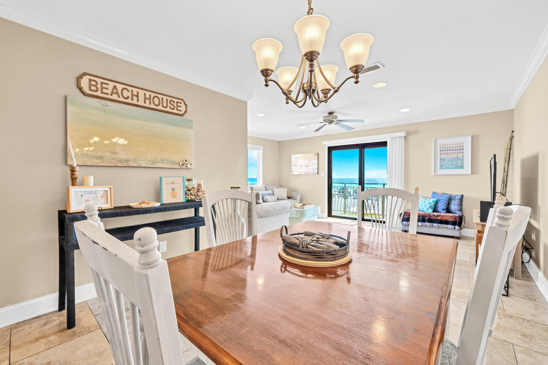 COSTA VISTA T/H - Residential