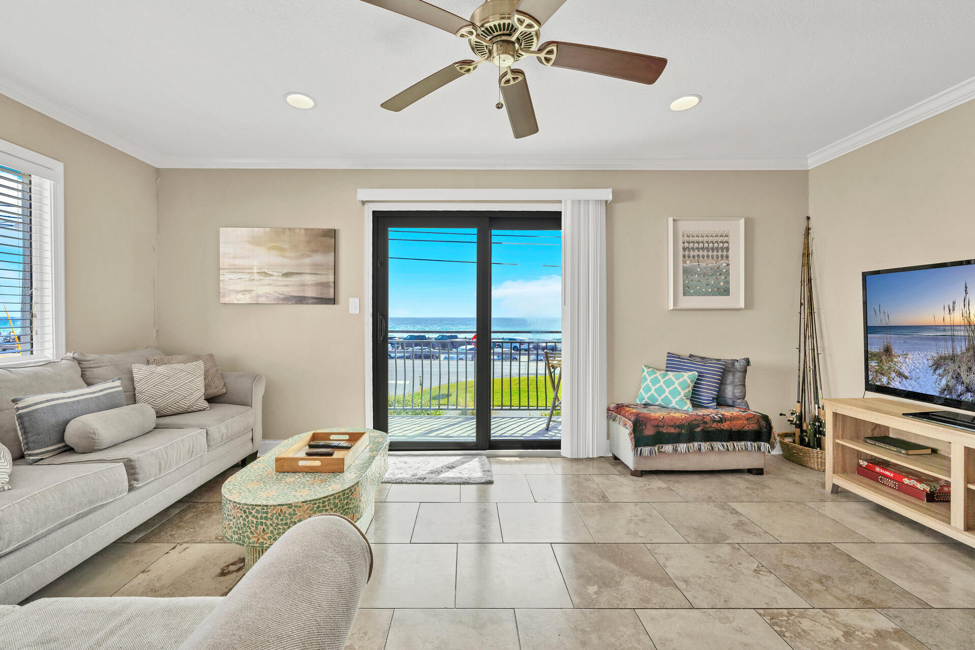 COSTA VISTA T/H - Residential