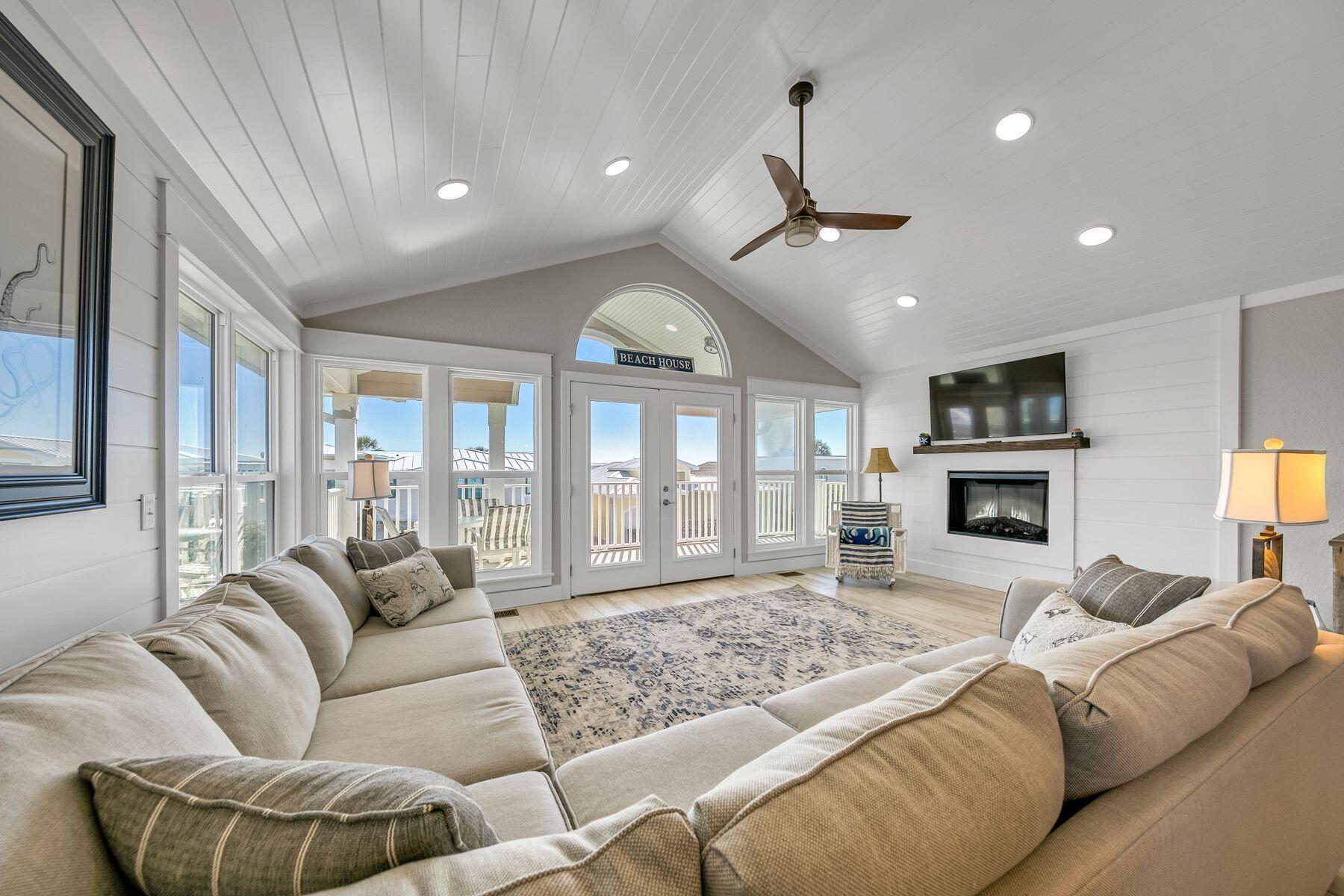 SAND CLIFFS - Residential