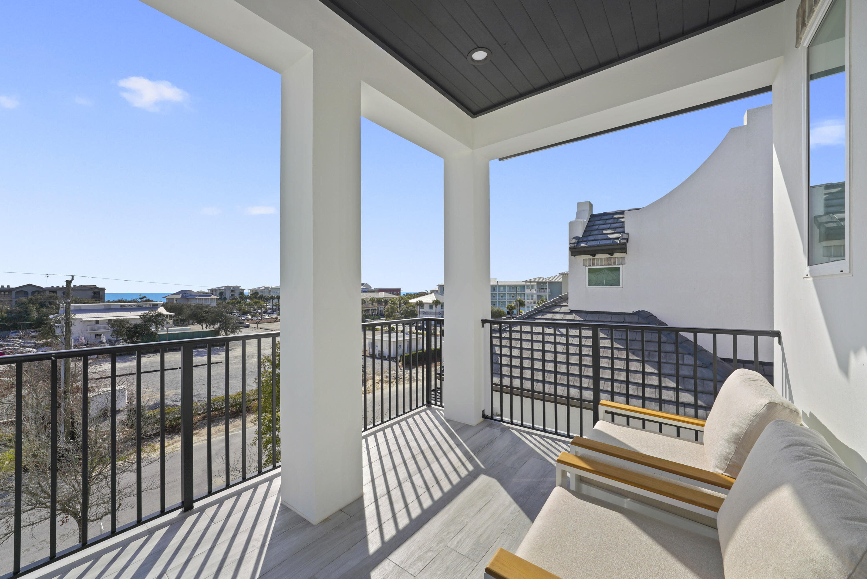 Penny Lane - Residential