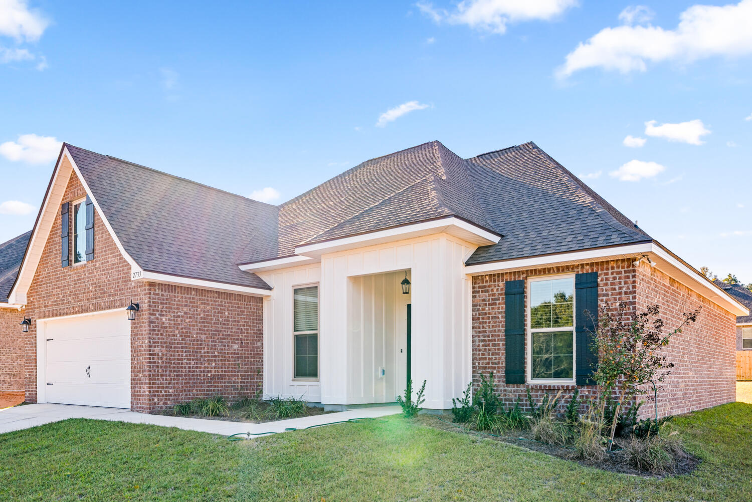 YOUNG OAKS - Residential