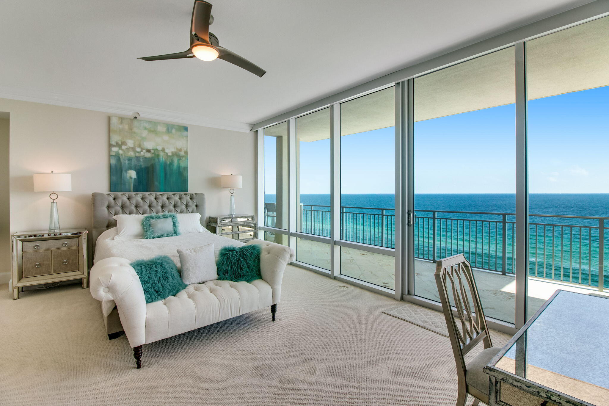 SIGNATURE BEACH - Residential