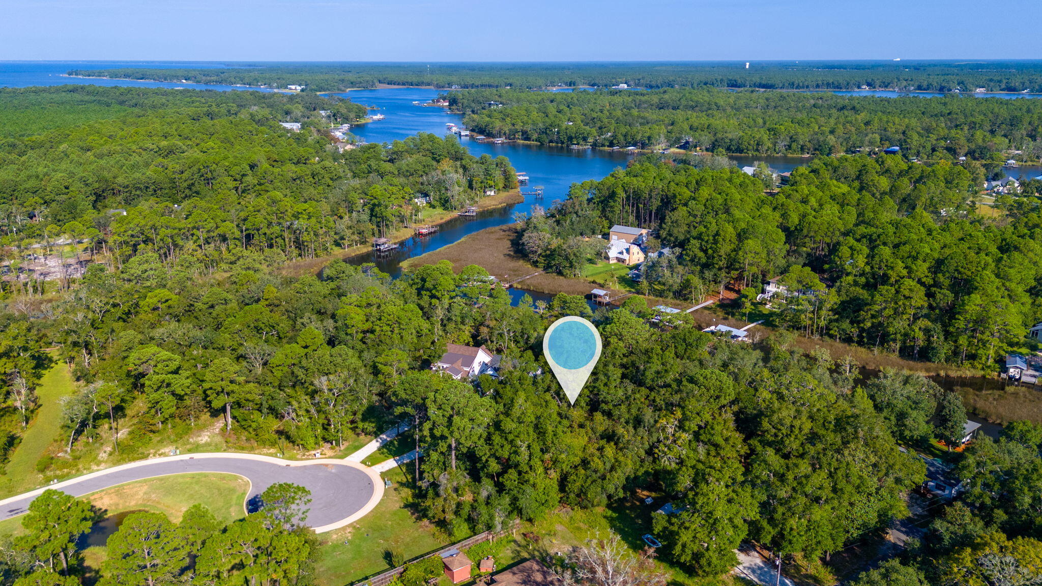 REDFISH POINT - Land